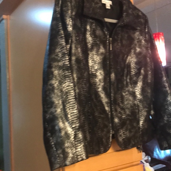 Kim Rogers snake print jacket - Picture 4 of 6